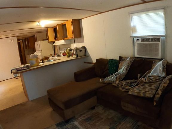 And partial kitchen area. House is cleaned out