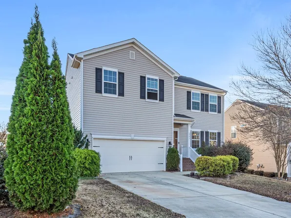 203 Tucker House Ct, Sanford, NC 27330