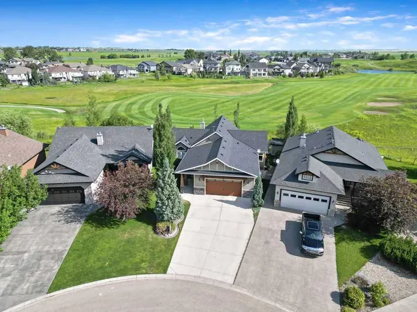 33 S Wyndham Park Way, Carseland, AB T0J 0M0