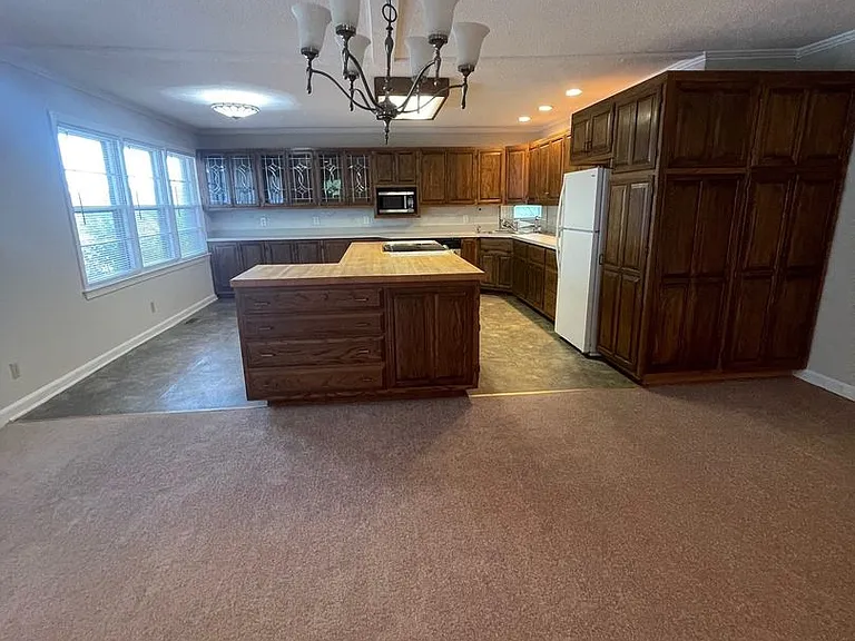 2902 Tramway Rd — Photo 5