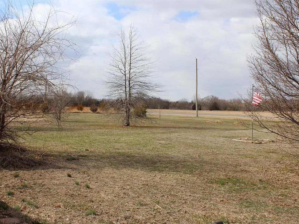 1919 SE 77th St, Berryton, KS 66409 Zillow