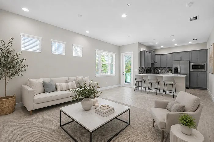 13429 Granger Ave — Photo 2