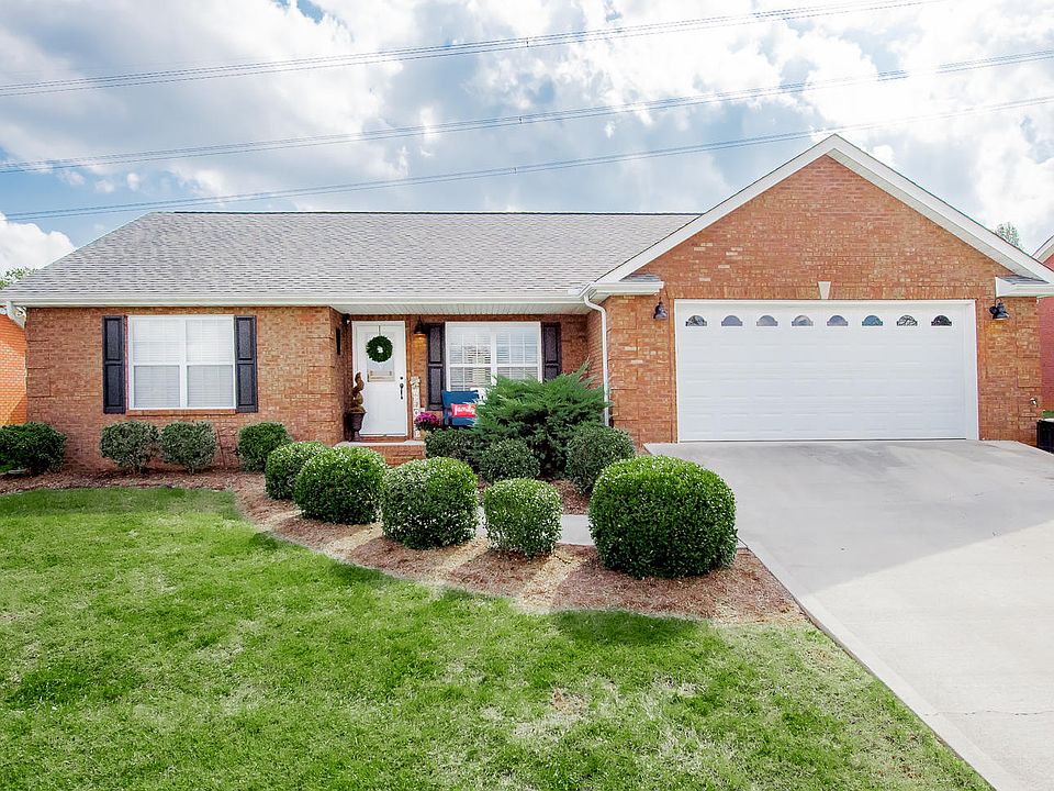 1st image of 4020 Kingdom Ln