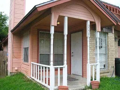 2nd image of 3550 STONEY MEADOW