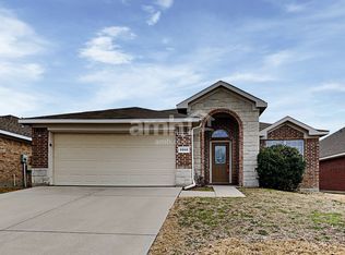 8908 Weller Ln, Fort Worth, TX 76244