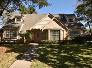 19622 Pinehurst Trail Dr, Humble, TX 77346