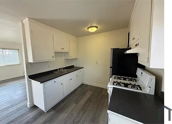 2 bed, 780 sqft, $1,900 — Photo 4