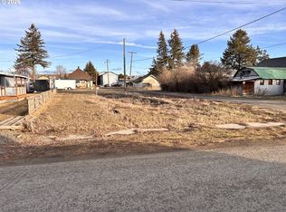 Roberts St, Enterprise, OR 97828