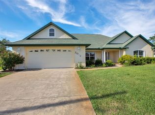 2012 Alan St, Sebring, FL 33875