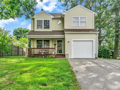11 Turnor Ave, Milford, CT, 06460