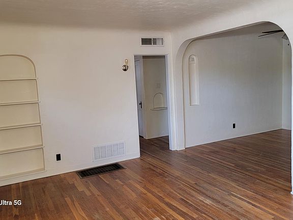 4th image of 226 Buena Vista St #A