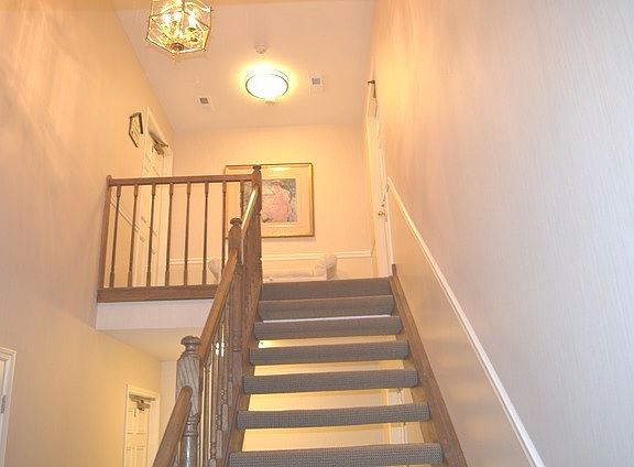 2nd image of 725 Burr Oak Ln APT C