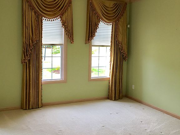 5th image of 2661 Crystalwood Dr
