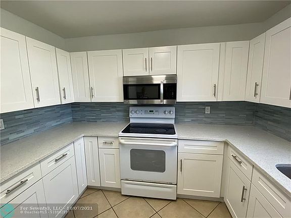 5th image of 10911 NW 45th St APT 7