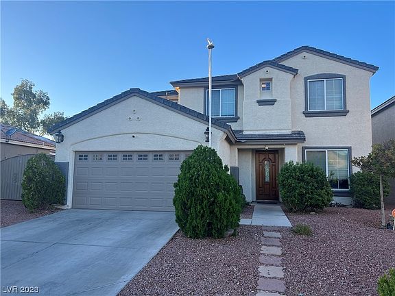 4th image of 940 San Carlos Creek Ln