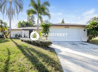 4308 Meadowland Cir, Sarasota, FL 34233