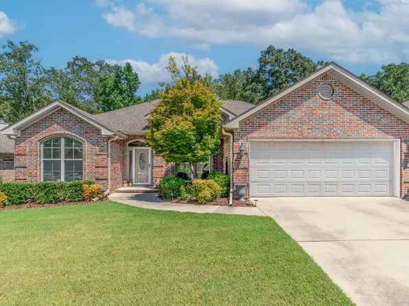3119 Village East Dr, North Little Rock, AR 72120