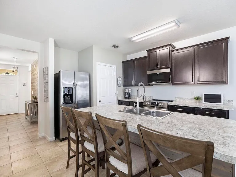 10057 SW Newberry Ave — Photo 7