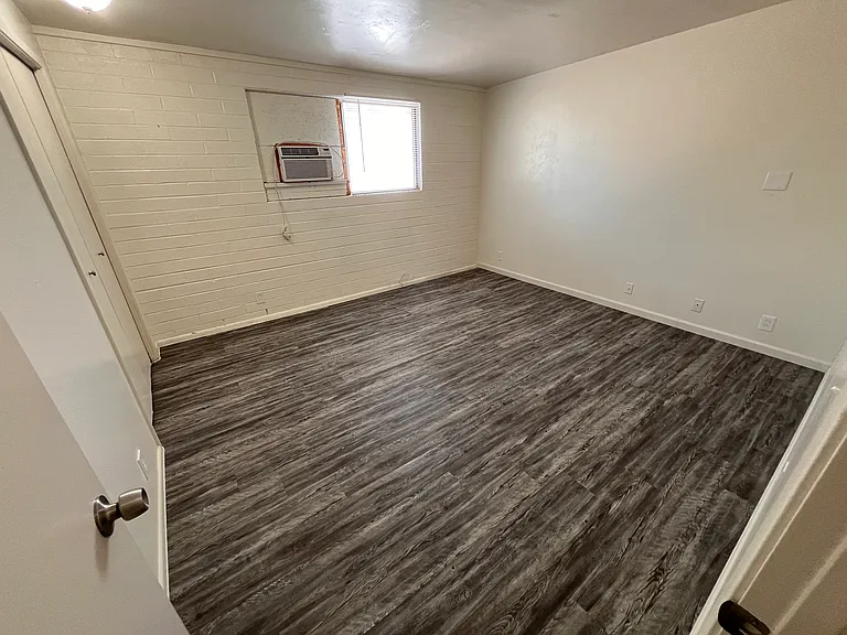 2620 N 14th Ave #12 — Photo 10
