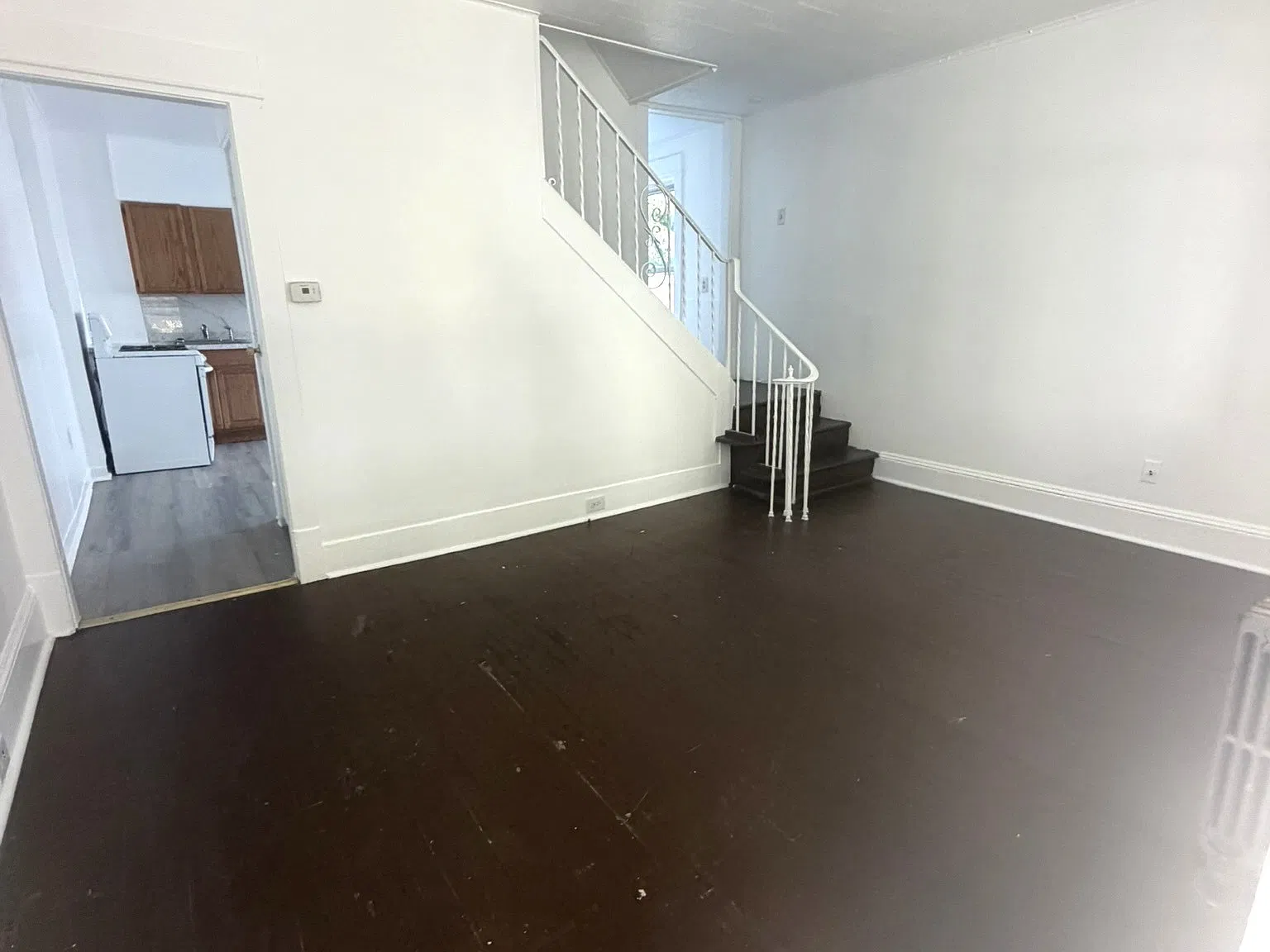 2 bed, $1,100 — Photo 3