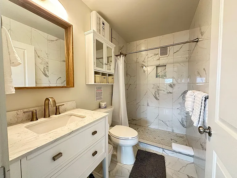 1371 Lower Main St — Photo 7