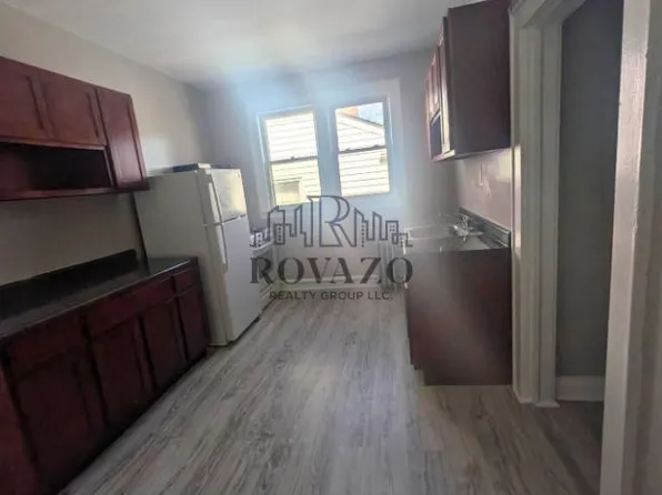 58 Stockman Pl, Irvington, NJ