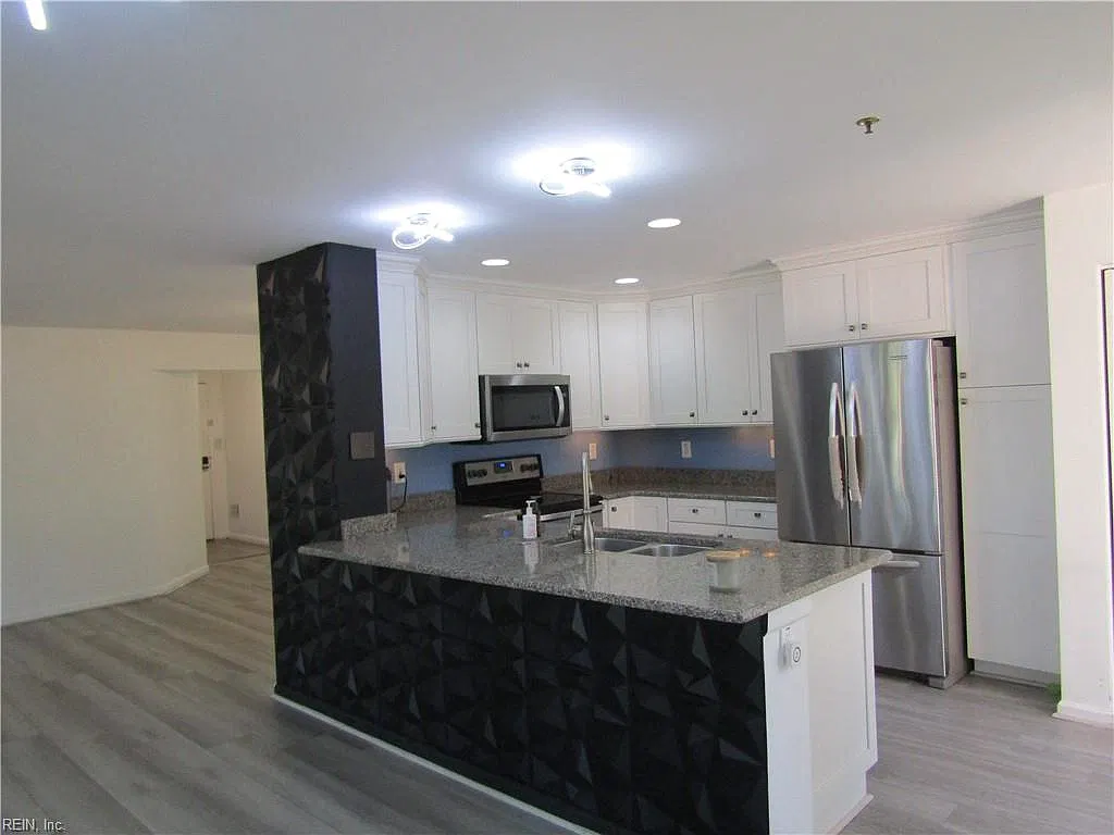 4846 Kempsville Greens PW — Photo 4