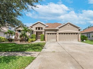 1202 Facet View Way, Valrico, FL 33594