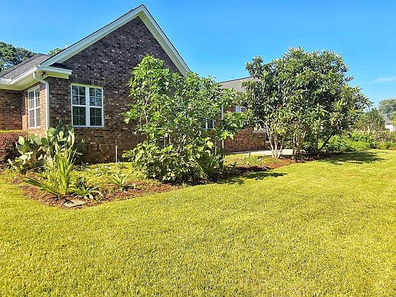 2nd image of 9729 Armelise Dr.