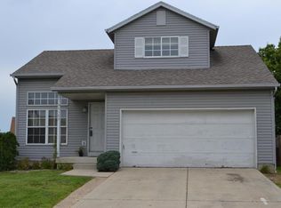 4183 Crosspointe Dr, Columbus, OH 43207