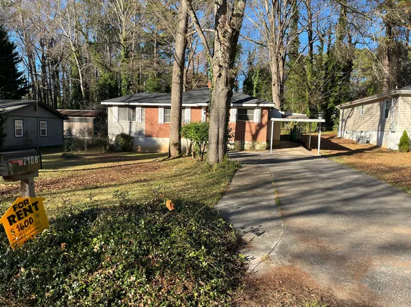 2908 Lowrance Dr, Decatur, GA 30033