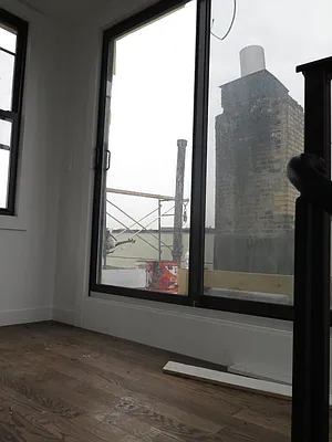 Rented by Bohemia Realty Group | media 30