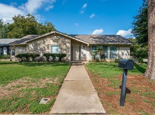 2001 Fair Meadow Dr, Arlington, TX 76012