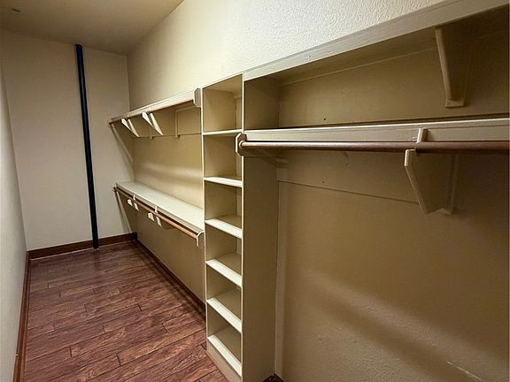 5th image of 211 N Main St APT 23