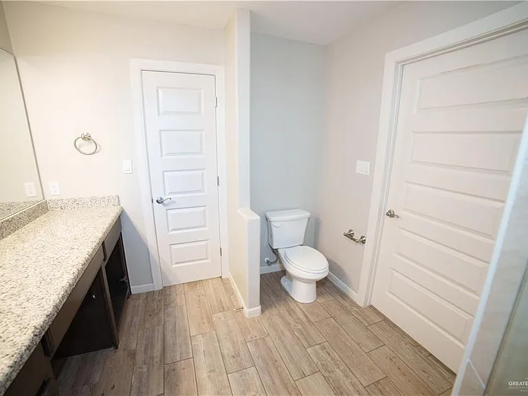 14612 Kurth Cv — Photo 9