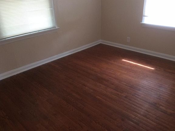 4th image of 7540 Mallard Dr