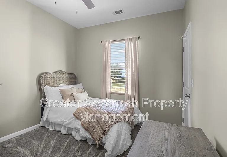 153 Hamilton Grove Dr — Photo 20
