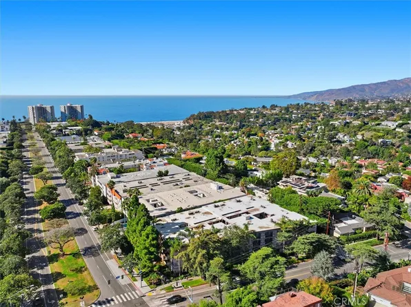 222 7th St Unit 202, Santa Monica, CA 90402