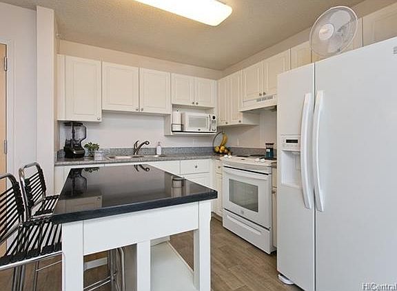 4th image of 801 South St APT 1010