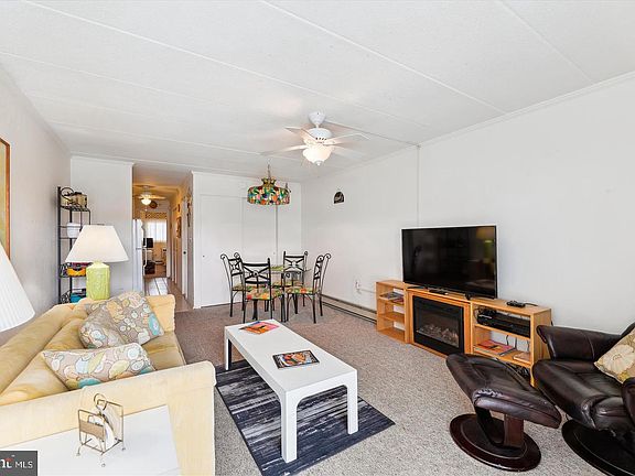 4th image of 6 126th St NW #204S