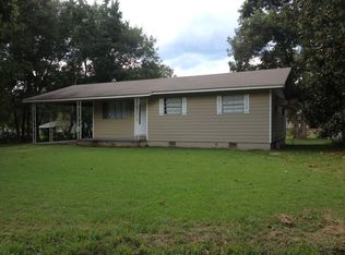 100 State St, Crystal Springs, MS 39059