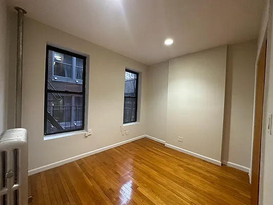 Rented by Oxford Property Group | media 1