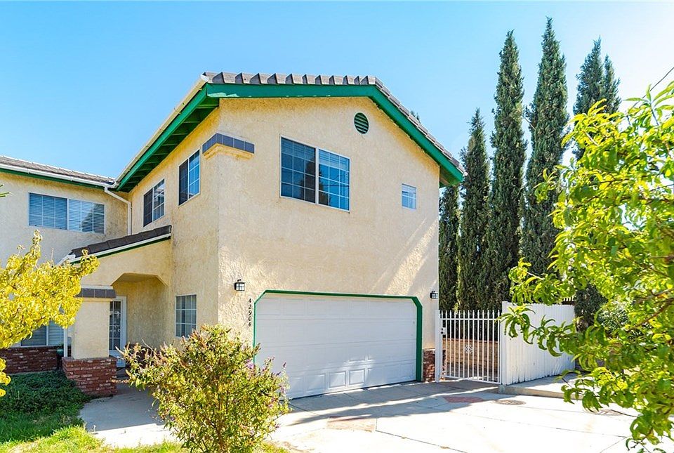 1st image of 42904 Lesina Dr
