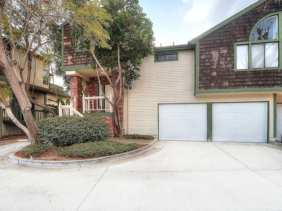 1st image of 2649 Elden Ave APT E