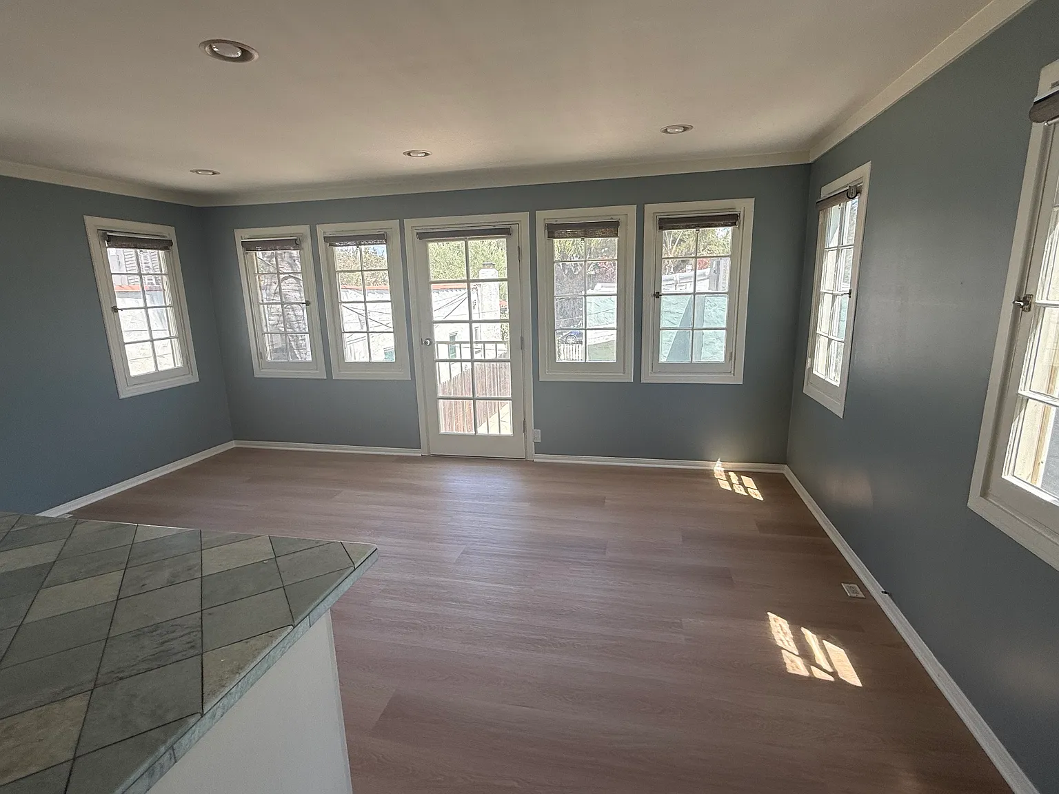 1 bed, 558 sqft, $2,200 — Photo 1