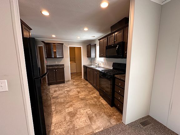 5th image of 1902 Parklawn #353