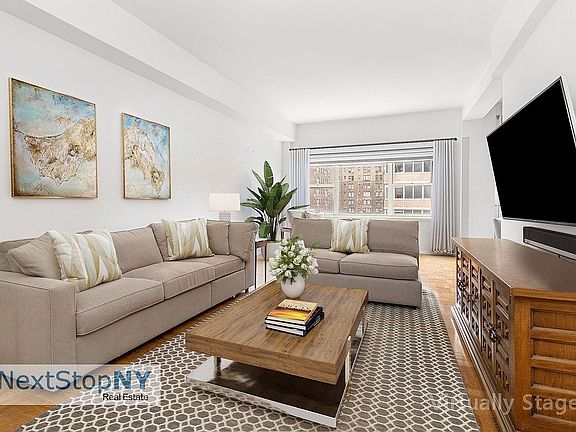 2nd image of 415 E 52nd St APT 11BC