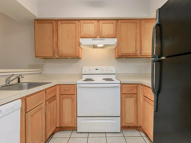 Winter Park Woods Apartments — Photo 22