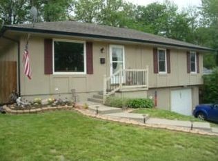 3200 Hampton Rd, Saint Joseph, MO 64505