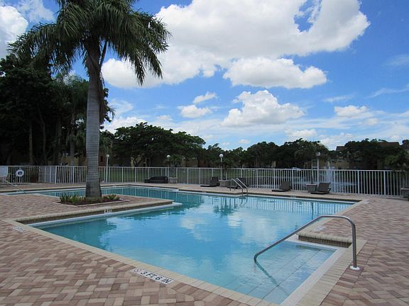 4th image of 1401 Village Blvd APT 2317